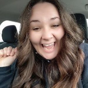 Meet your Posher, Candice